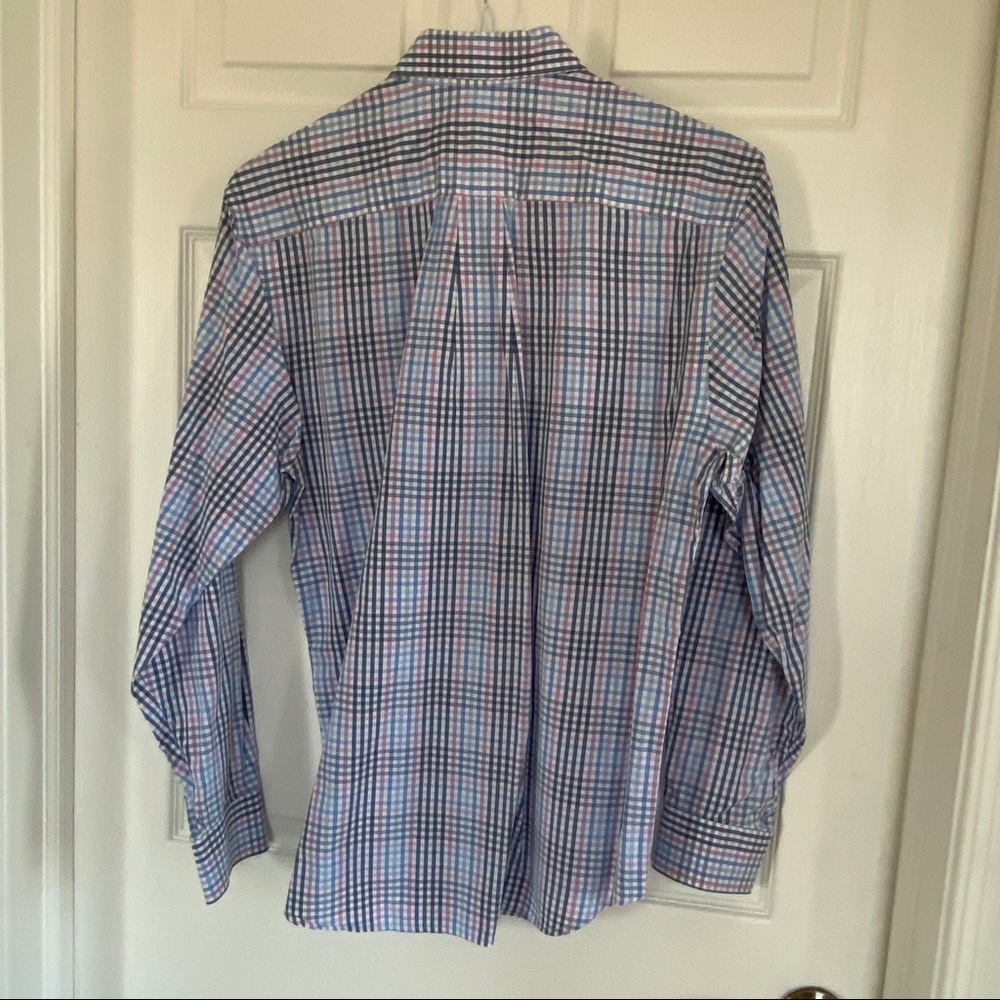 Vineyard Vines Size Small Button Down - image 4
